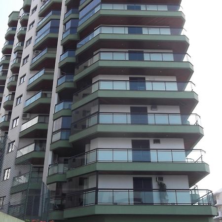 Apartamento Vereda Tropical 과루자 외부 사진